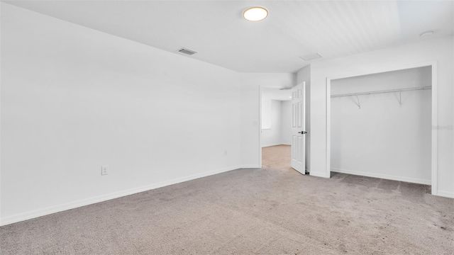 12264 HILLTOP FARMS DRIVE, Dade City, FL 33525