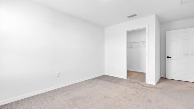 12264 HILLTOP FARMS DRIVE, Dade City, FL 33525