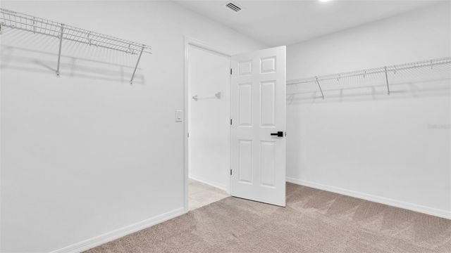 12264 HILLTOP FARMS DRIVE, Dade City, FL 33525