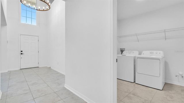 12264 HILLTOP FARMS DRIVE, Dade City, FL 33525