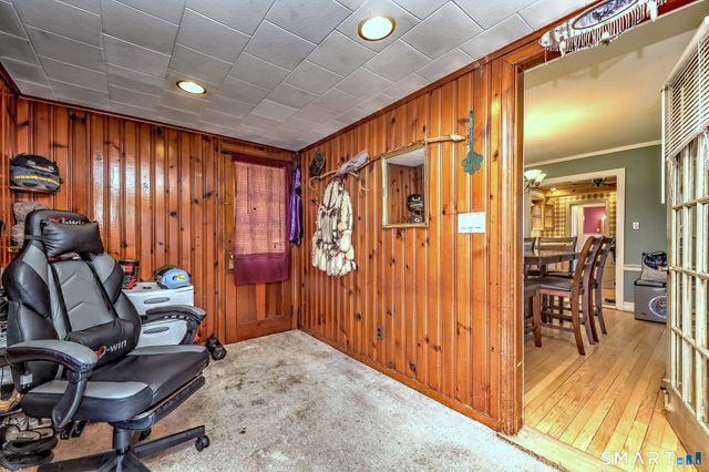 60 Rochford Avenue, Hamden, CT 06514
