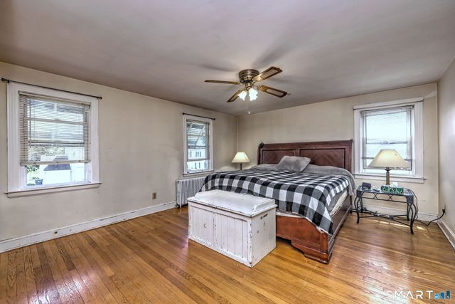 60 Rochford Avenue, Hamden, CT 06514