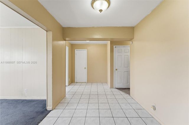 1017 NW 8th Street, Hallandale Beach, FL 33009