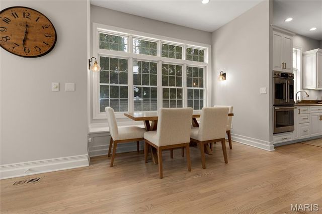 1479 Country Lake Estates Drive, Chesterfield, MO 63005