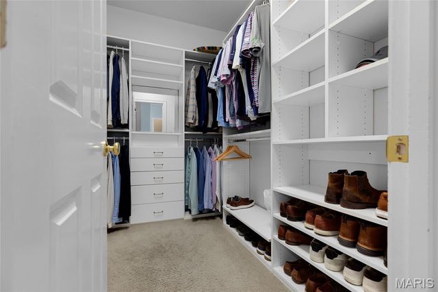 1479 Country Lake Estates Drive, Chesterfield, MO 63005