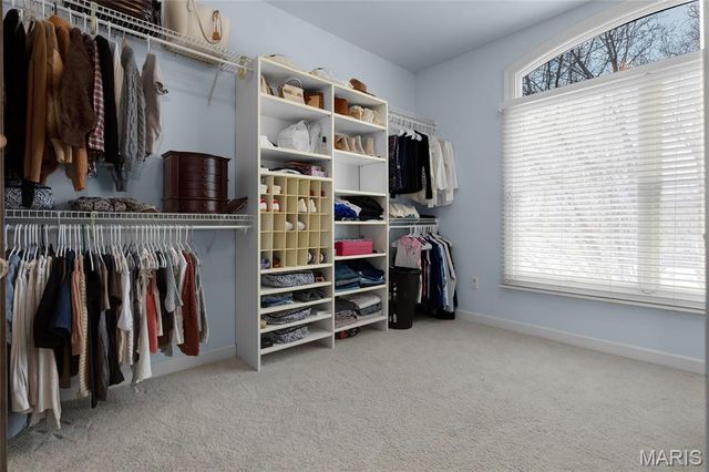 1479 Country Lake Estates Drive, Chesterfield, MO 63005