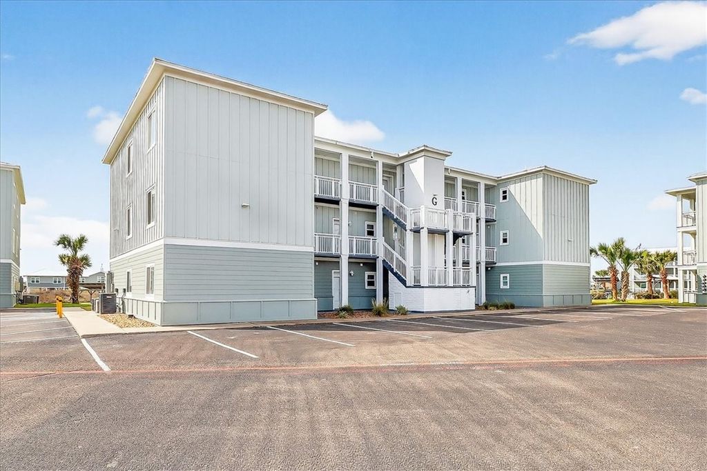 1107 11th St E 54, Port Aransas, TX 78373 — photo 4