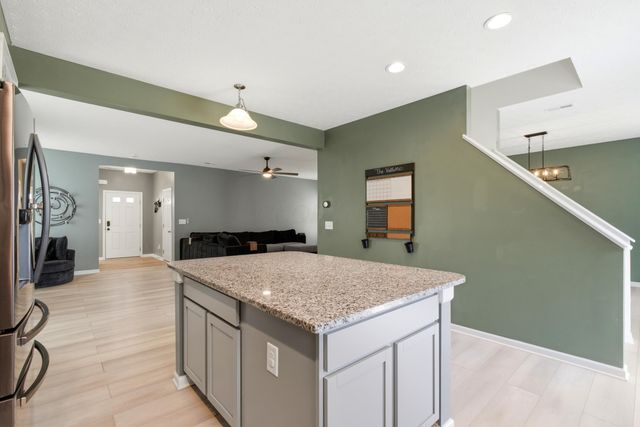 1529 Lewes Castle Drive, Grove City, OH 43123