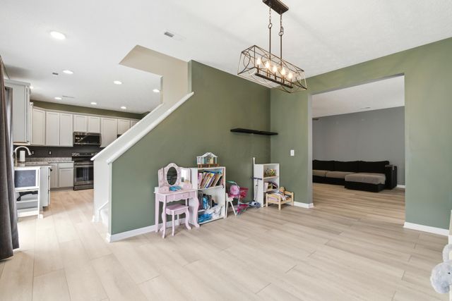 1529 Lewes Castle Drive, Grove City, OH 43123