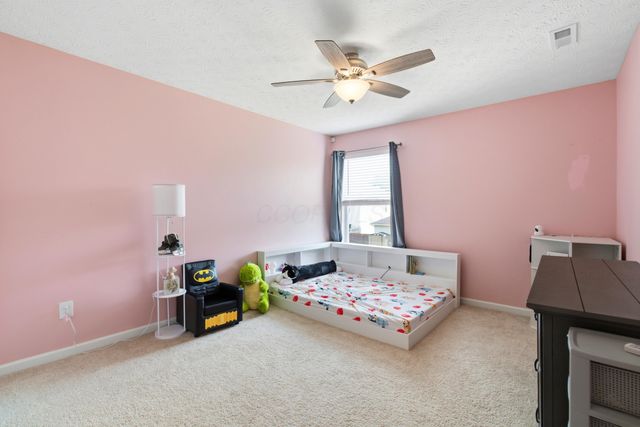 1529 Lewes Castle Drive, Grove City, OH 43123