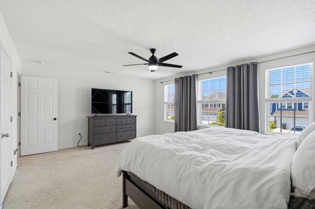 1529 Lewes Castle Drive, Grove City, OH 43123