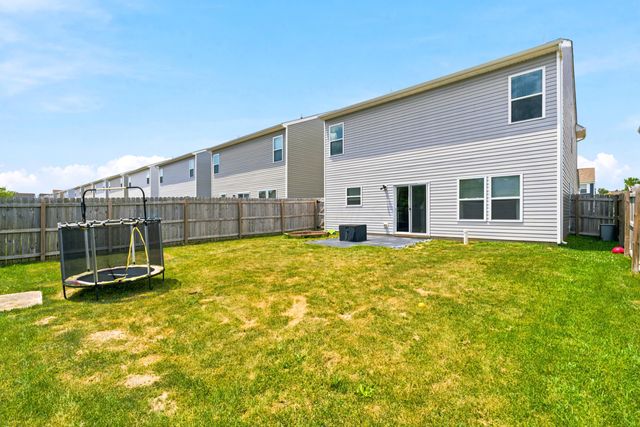 1529 Lewes Castle Drive, Grove City, OH 43123