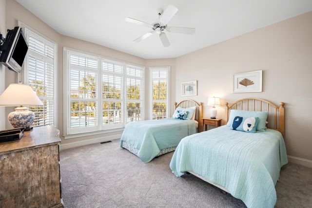 324 Sea Oats Circle, Pawleys Island, SC 29585