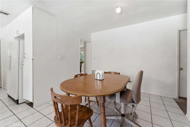 6254 Etiwanda Avenue, Tarzana, CA 91335