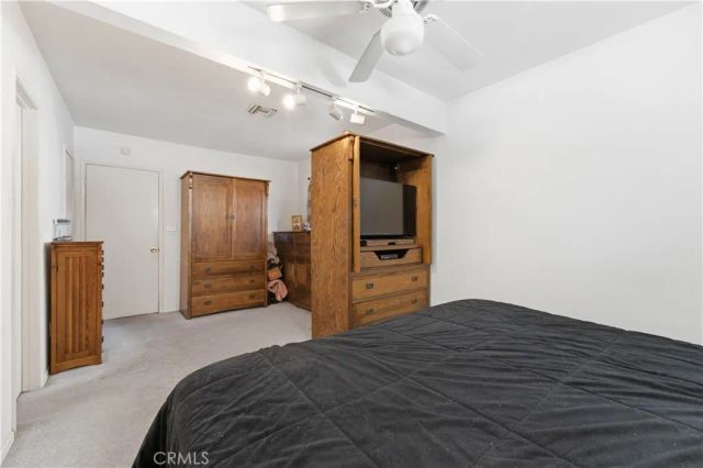 6254 Etiwanda Avenue, Tarzana, CA 91335