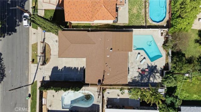 6254 Etiwanda Avenue, Tarzana, CA 91335