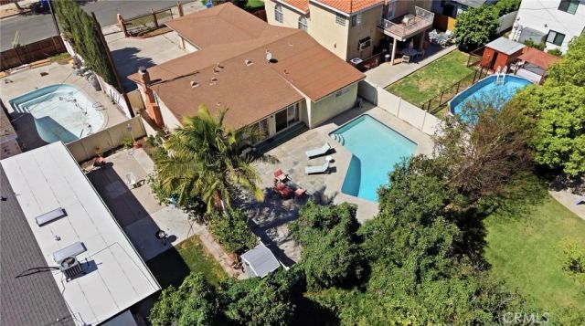 6254 Etiwanda Avenue, Tarzana, CA 91335