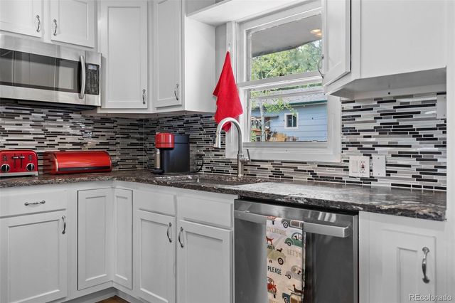 41 Yew Lane, Bailey, CO 80421