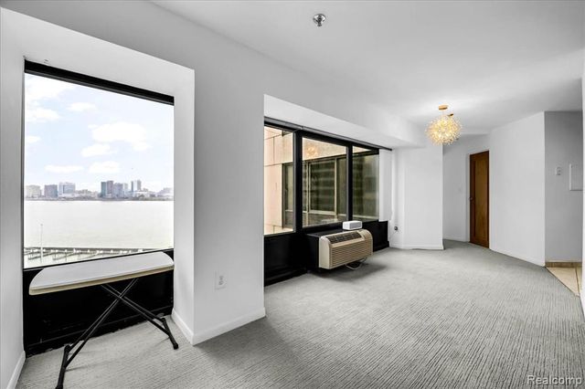 1001 W Jefferson Avenue 9c, Detroit, MI 48226