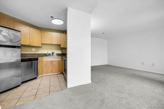 1001 W Jefferson Avenue 9c, Detroit, MI 48226