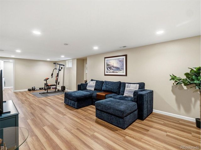 8300 W 72nd Pl, Arvada, CO 80005