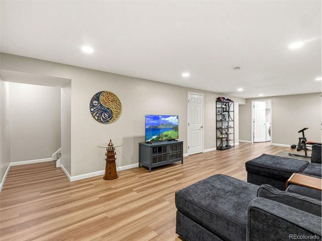 8300 W 72nd Pl, Arvada, CO 80005