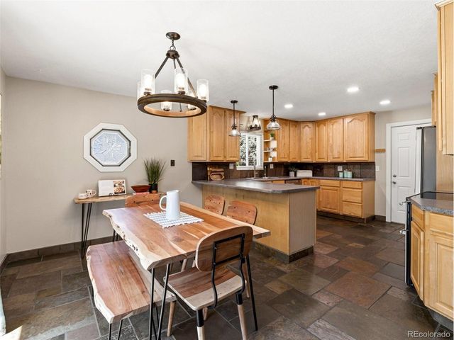 8300 W 72nd Pl, Arvada, CO 80005