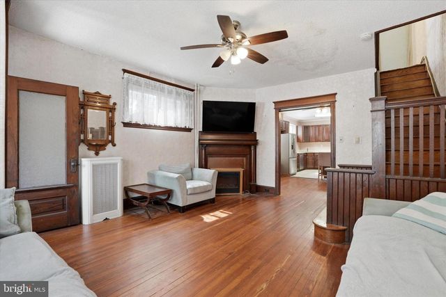 255 DUPONT ST, Philadelphia, PA 19128