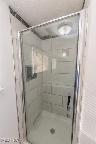 261 Madison Avenue, Akron, OH 44320