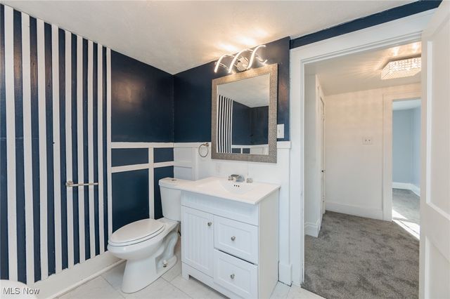 261 Madison Avenue, Akron, OH 44320