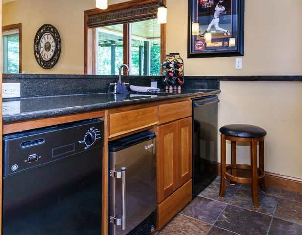 2841 Imperial Avenue N, Lake Elmo, MN 55042