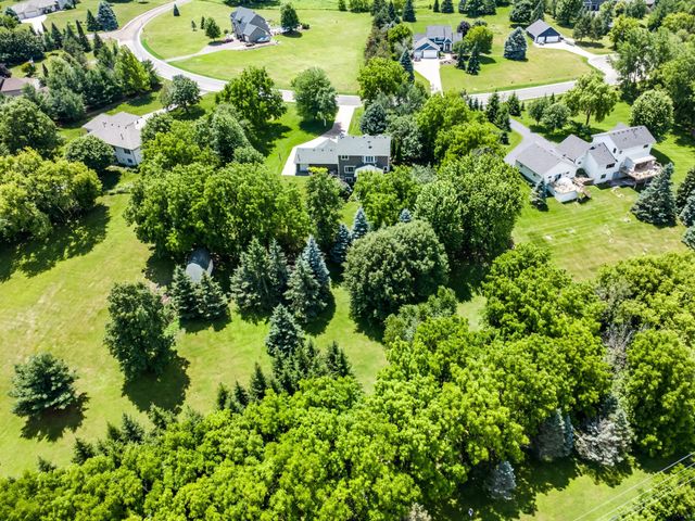 2841 Imperial Avenue N, Lake Elmo, MN 55042