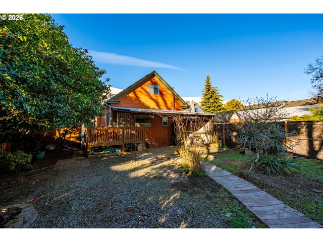 360 Ne 75TH Ave, Portland, OR 97213