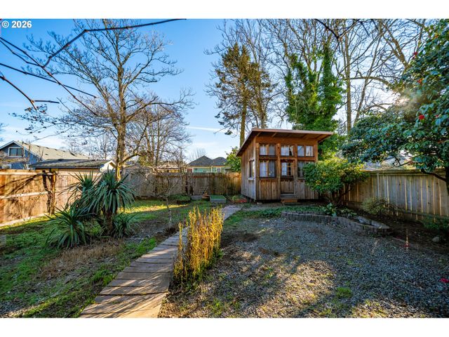 360 Ne 75TH Ave, Portland, OR 97213