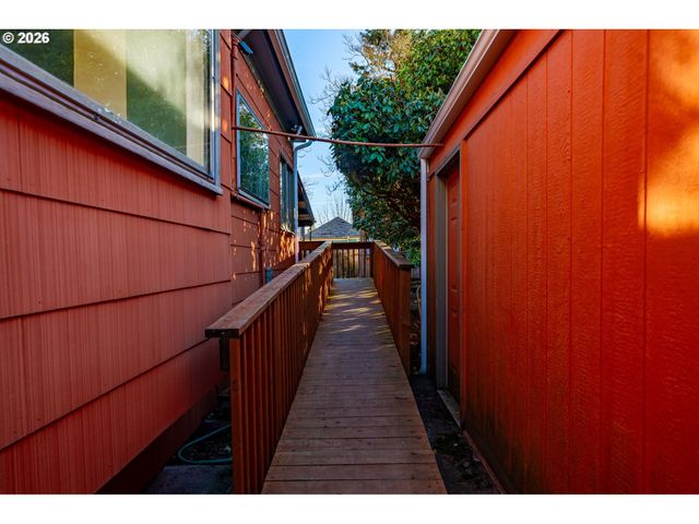 360 Ne 75TH Ave, Portland, OR 97213