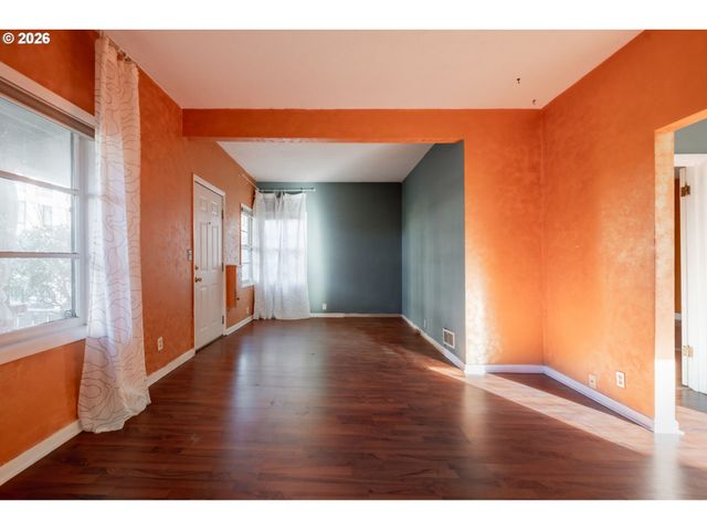 360 Ne 75TH Ave, Portland, OR 97213