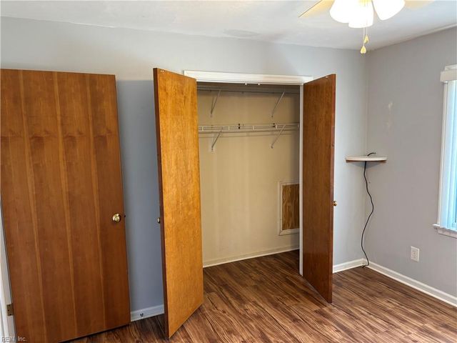 2500 Rock Creek DR, Chesapeake, VA 23325