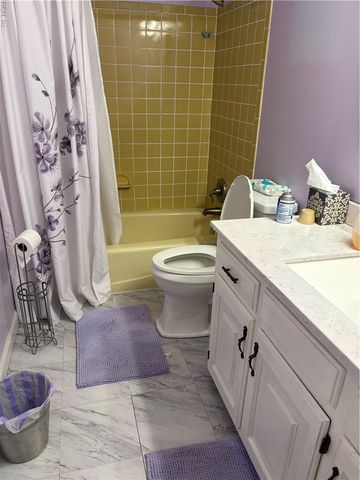 2500 Rock Creek DR, Chesapeake, VA 23325