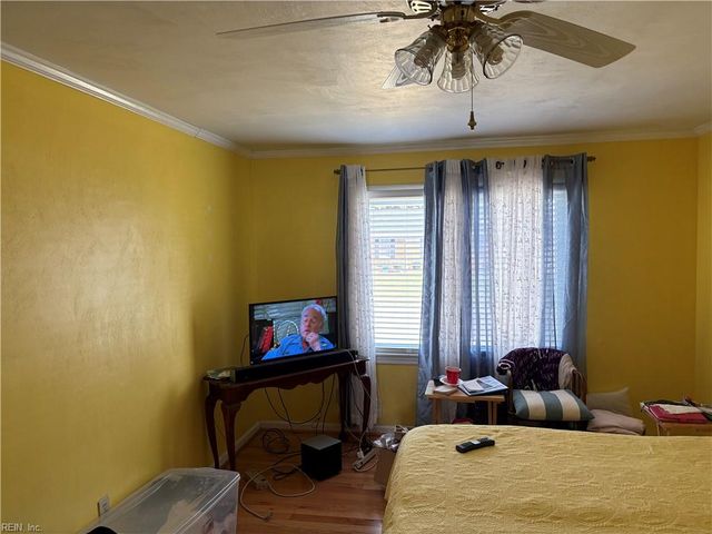 2500 Rock Creek DR, Chesapeake, VA 23325