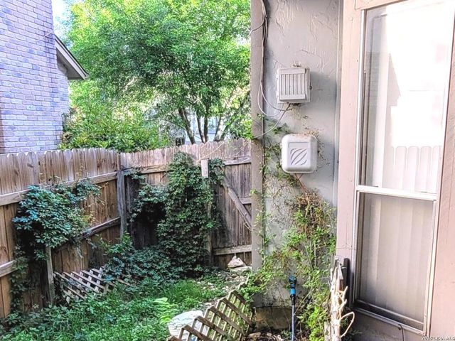 7911 Santa Catalina, San Antonio, TX 78250