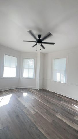 115 Ashley Avenue B, Charleston, SC 29401