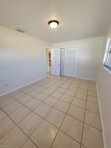 122 Texas RD, Lehigh Acres, FL 33936