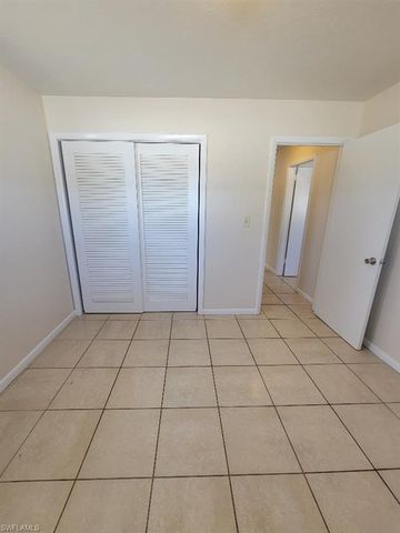 122 Texas RD, Lehigh Acres, FL 33936