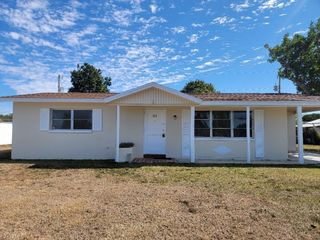 122 Texas RD, Lehigh Acres, FL 33936