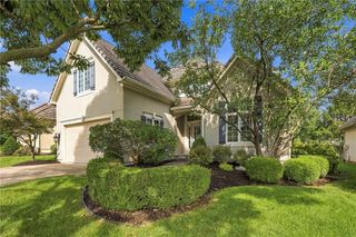 5272 W 150th Terrace, Leawood, KS 66224