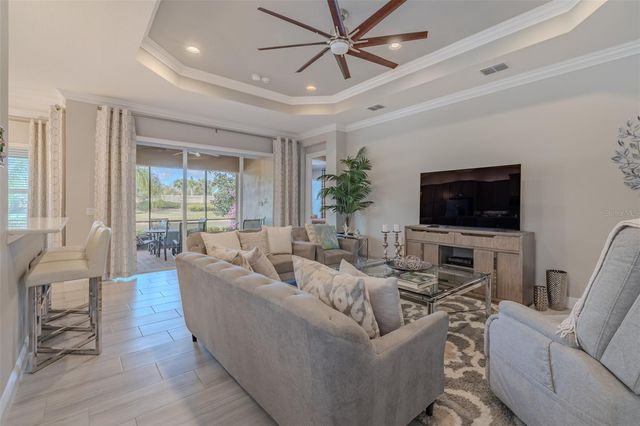 4916 GRAND BANKS DRIVE, Wimauma, FL 33598