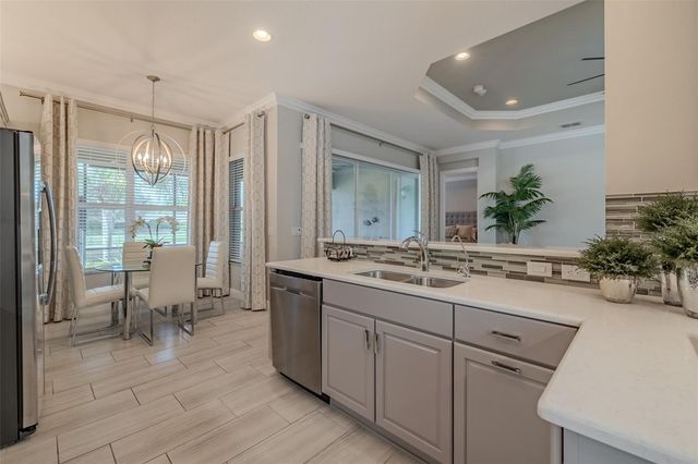 4916 GRAND BANKS DRIVE, Wimauma, FL 33598