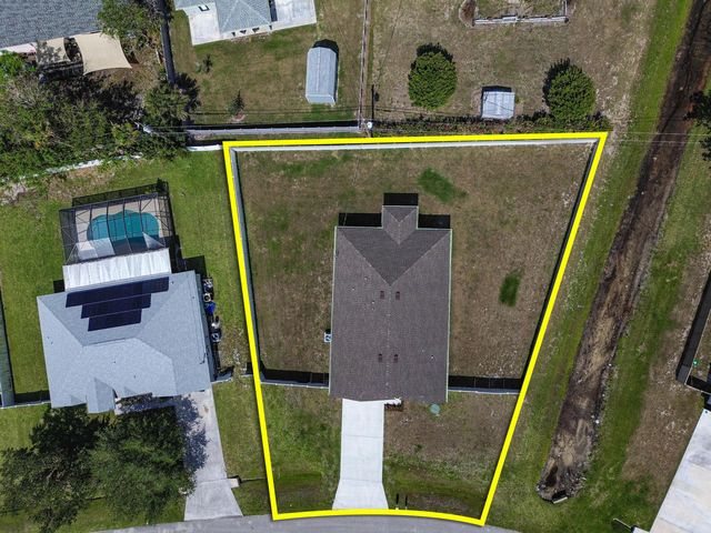 557 SW Columbus Drive, Port St. Lucie, Port St Lucie, FL 34953
