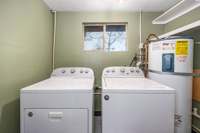 2722 W 7th Ave, Kennewick, WA 99336