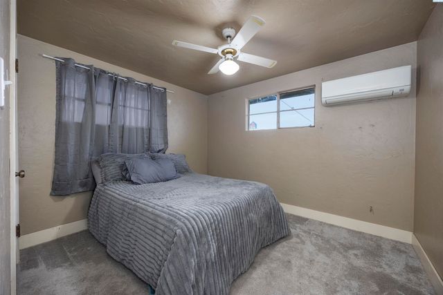 2722 W 7th Ave, Kennewick, WA 99336